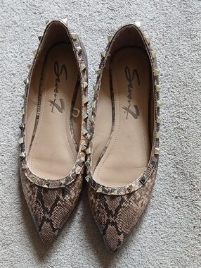 Seven7 Snake-Print Pointed Ballet Flats with Gold Stud Trim - Brown